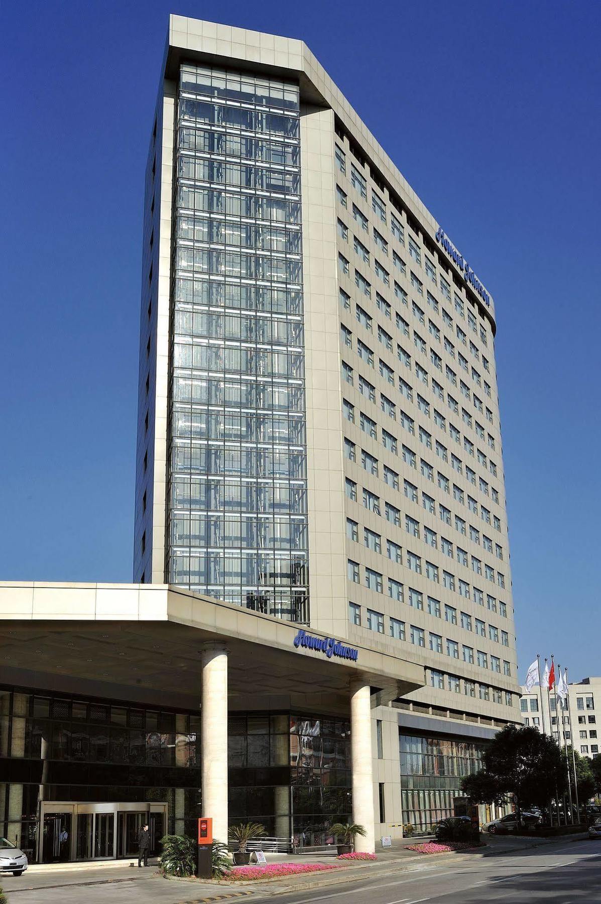 Howard Johnson Caida Plaza Shanghái Exterior foto