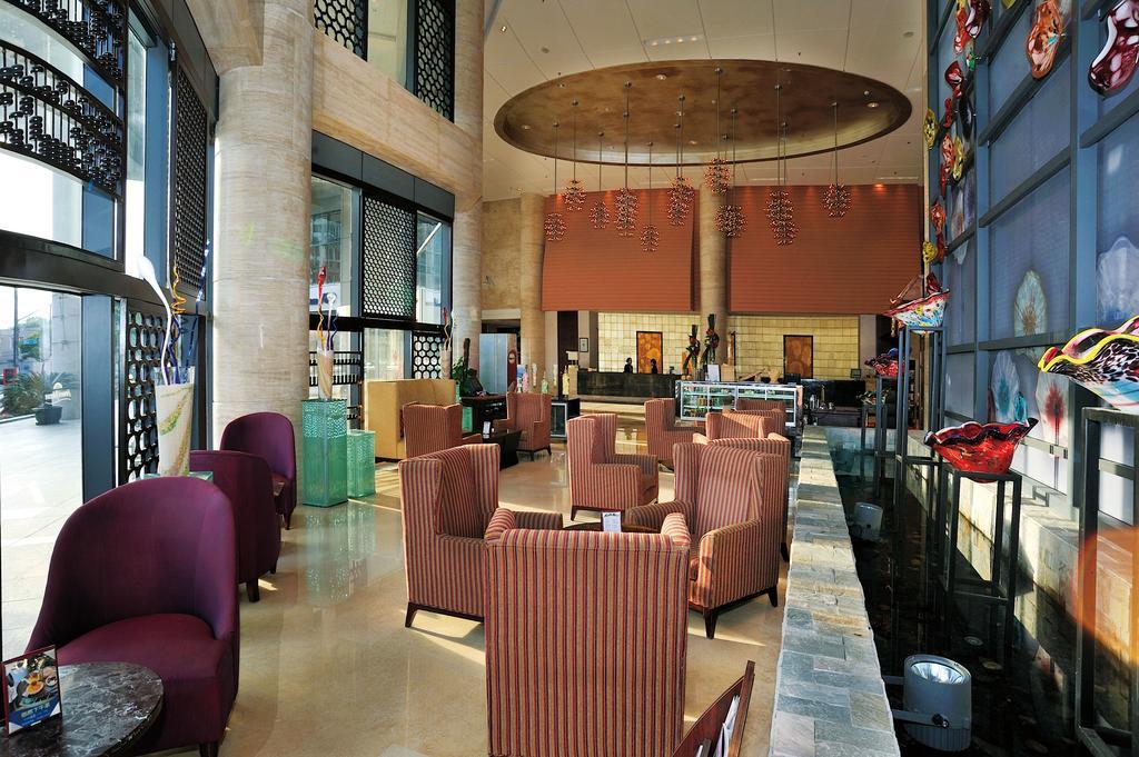Howard Johnson Caida Plaza Shanghái Exterior foto