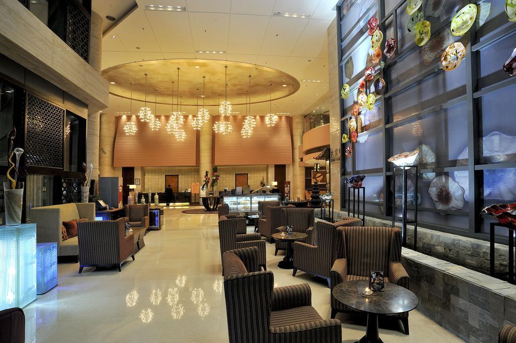 Howard Johnson Caida Plaza Shanghái Exterior foto